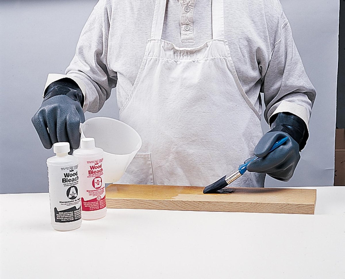 Bleichmittel für Holz auswählen