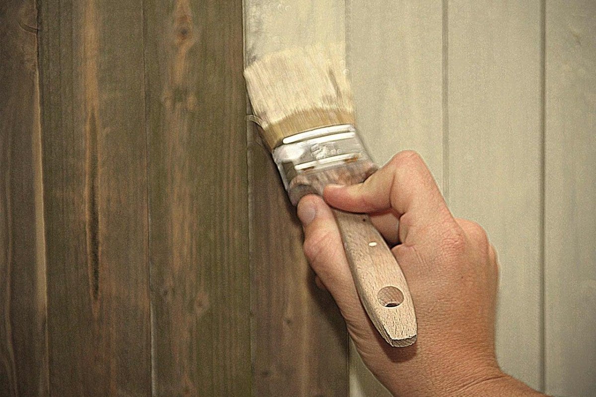 Holz gleichmäßig bleichen
