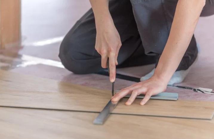 Klick Vinyl Planken ausrichten