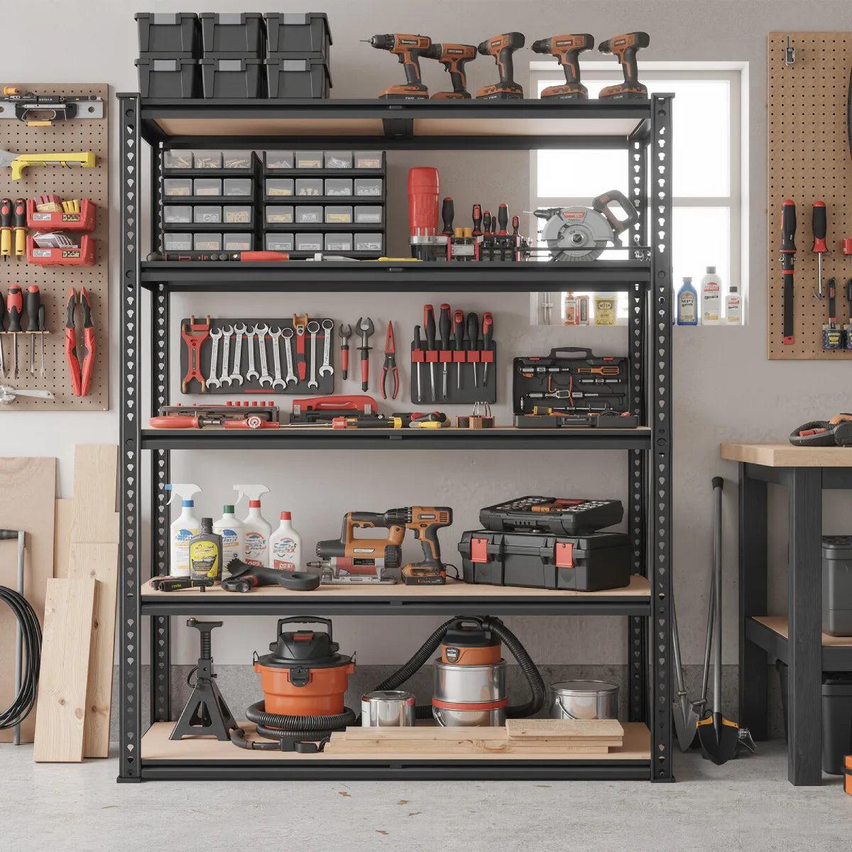 Werkstattregal mit Material