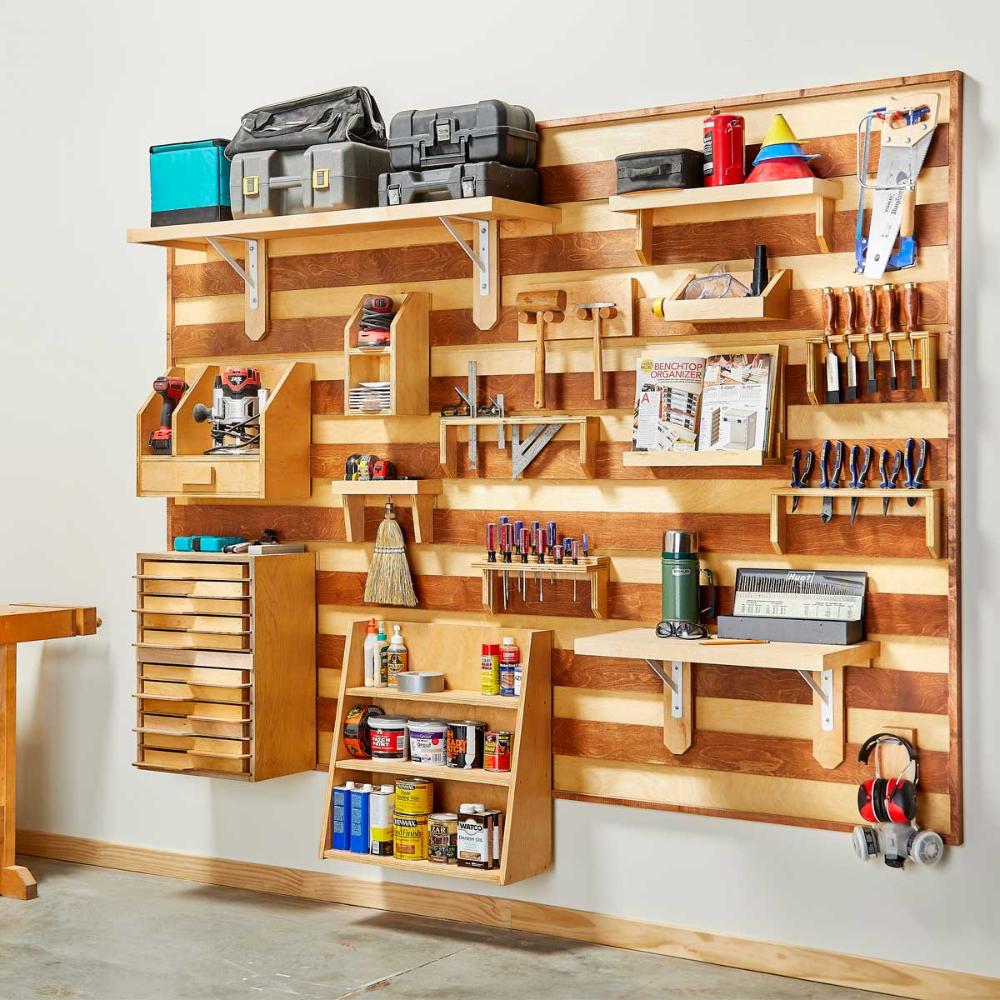Werkzeugwand aus Holz